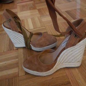 Beautiful Steve Madden espadrilles